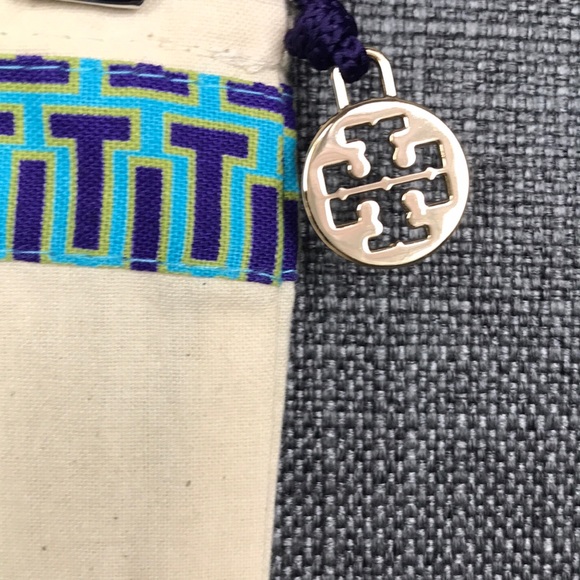 Tory Burch Set of 2 Dust / Shoe / Travel Bags 12” x 15” in Great Condition - Picture 17 of 17